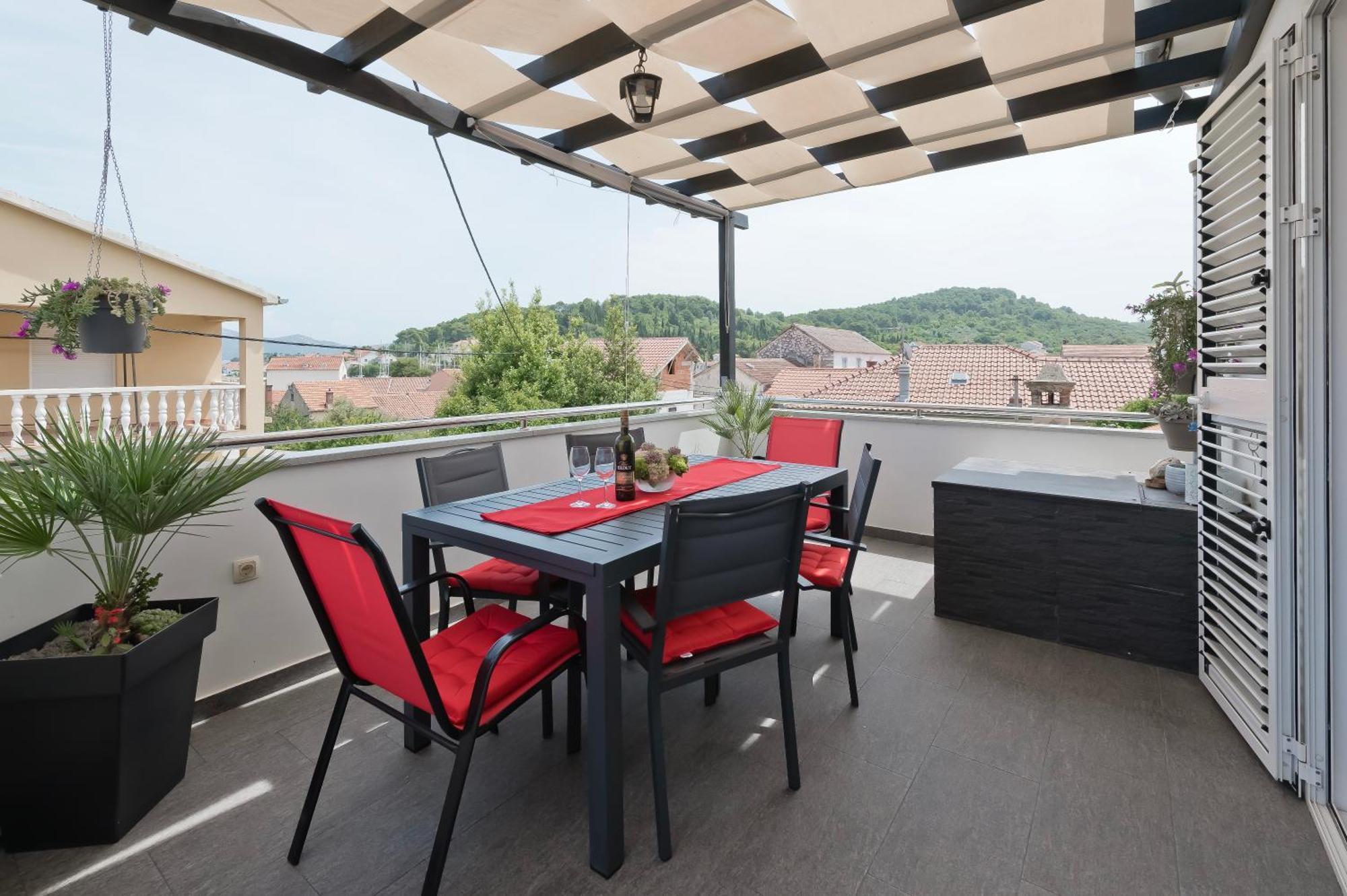 Apartment Marinsko Veli Iz Ngoại thất bức ảnh